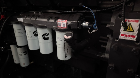 Dingbo 600kW 750kVA Silent Diesel Generator