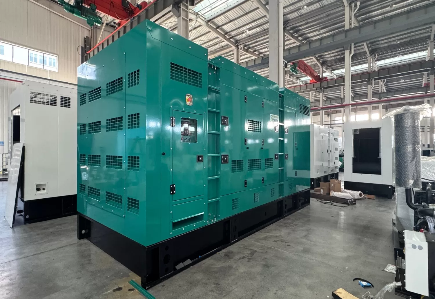 Dingbo 600kW 750kVA Silent Diesel Generator