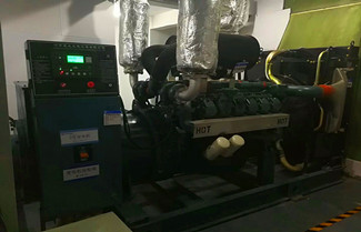 Cleaning and Changing of Perkins Generator Lubricating Oil Filters